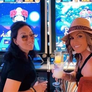 Meet your Posher, Elisha